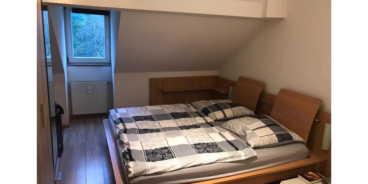 Dachgeschoßwohnung Fürth Altstadt - 2.5 Zimmer, 53 m&sup2;, 650&euro; | Angebot:25440169