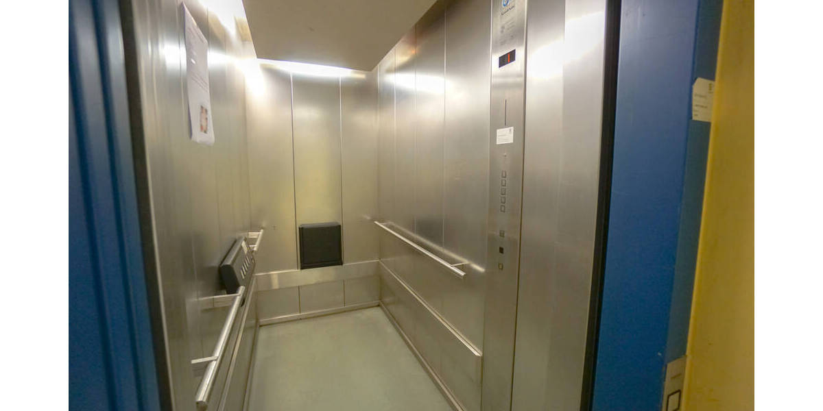 Etagenwohnung Nürnberg Röthenbach b Schweinau - 2 Zimmer, 47 m&sup2;, 210.000&euro; | Angebot:26694658
