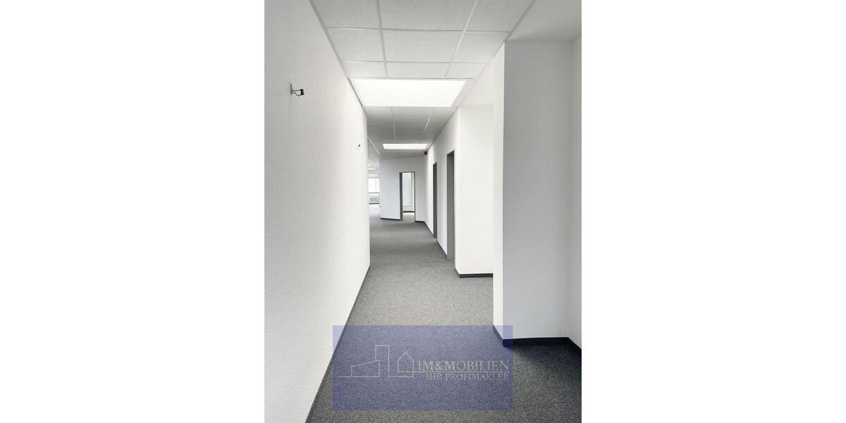 Gewerbeobjekt Erlangen Bruck - 9&euro; | Angebot:26256200