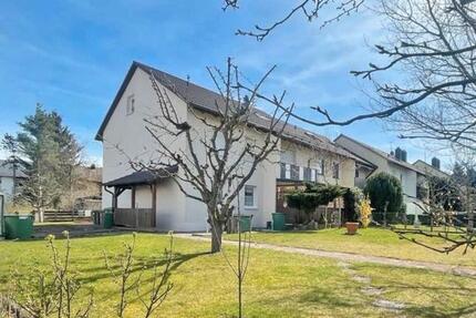 Vermietetes Reiheneckhaus in 91154 Roth 6 zimmer