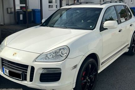 Porsche Cayenne 212.000 km 14.990 € Nürnberg 90461