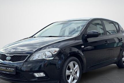 Kia ceed / Ceed 98.000 km 5.480 &euro; Fürth 90763
