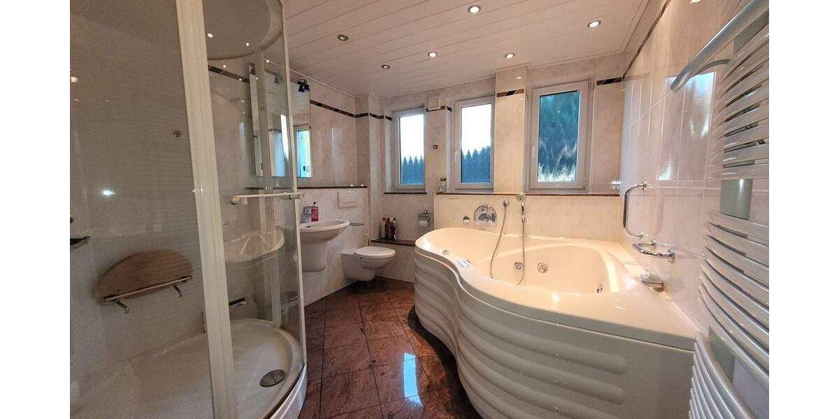 Einfamilienhaus Nürnberg Neukatzwang - 5 Zimmer, 190 m&sup2;, 1.900&euro; | Angebot:25704241