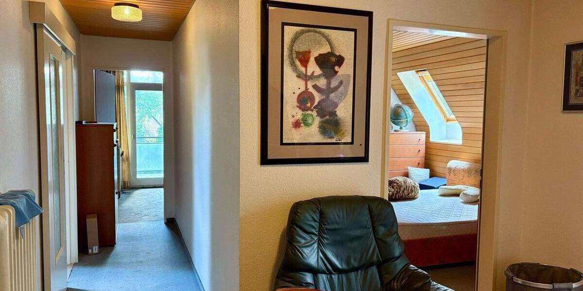 Ruhiges Wohnen in gewachsener Wohngegend...Wohnen u. Arbeiten in ER-Tennenlohe 7 zimmer