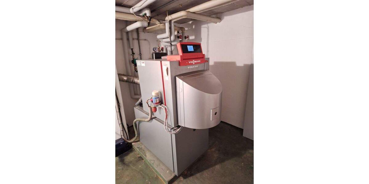 Renovierungsbedürftiger Bungalow mit Garten und Garage 4 zimmer