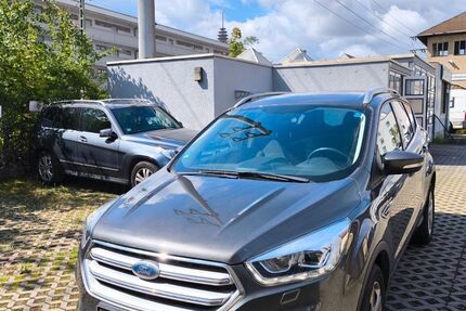 Ford Kuga 35.025 km 14.500 &euro; Nürnberg 90439