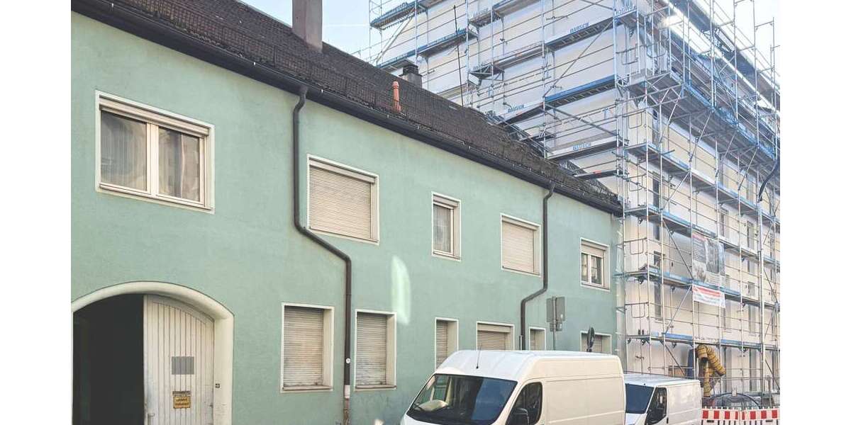 Einfamilienhaus Nürnberg Herrnhütte - 13 Zimmer, 300 m&sup2;, 499.000&euro; | Angebot:25815752