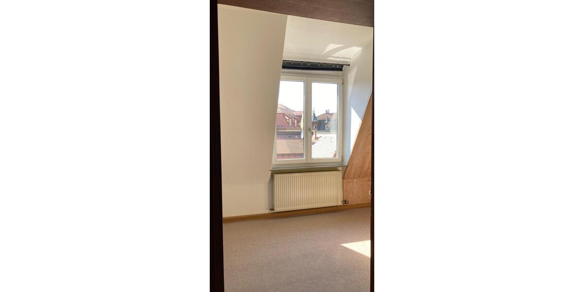 Dachgeschoßwohnung Nürnberg Gärten bei Wöhrd - 3 Zimmer, 66 m&sup2;, 265.000&euro; | Angebot:27153954