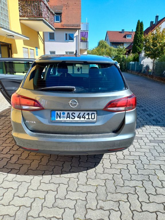 Opel Astra 146.000 km 8.700 € Nürnberg 90475