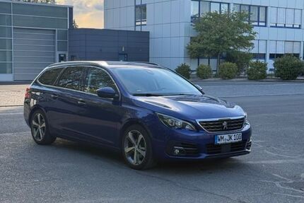 Peugeot 308 150.000 km 8.250 &euro; Nürnberg 90431