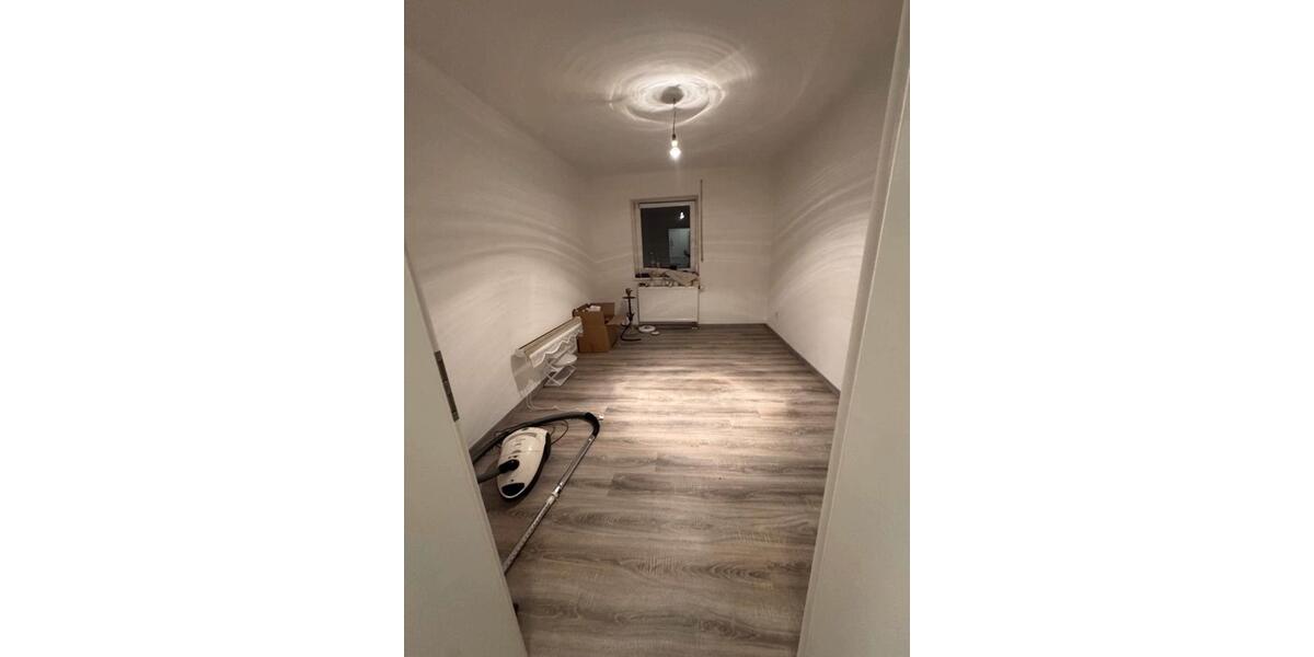 3 Zimmer Wohnung 76qm ab sofort oder ab 01.03.26 3 zimmer