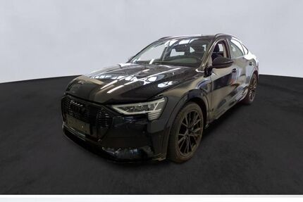 Audi e-tron 74.566 km 26.480 &euro; Fürth 90763