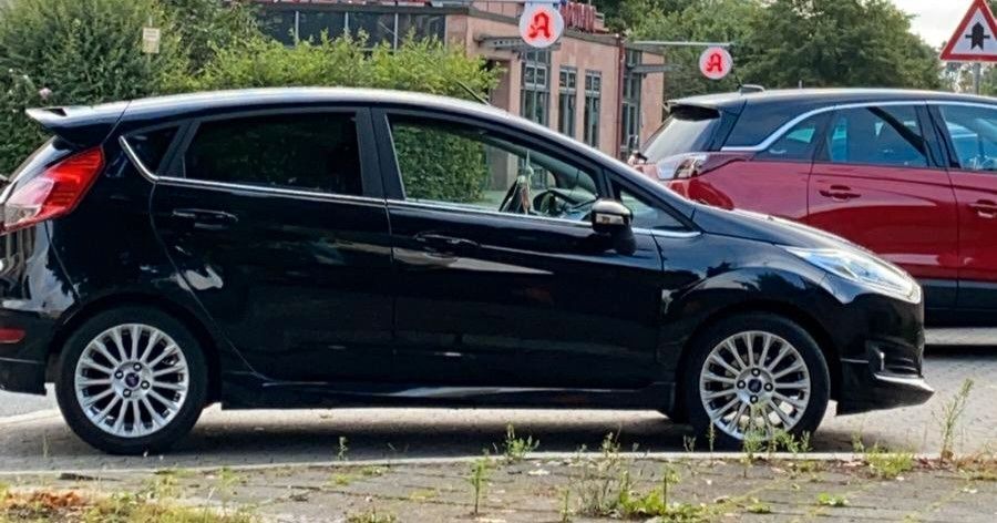 Ford Fiesta 100.000 km 8.500 € Nürnberg 90461