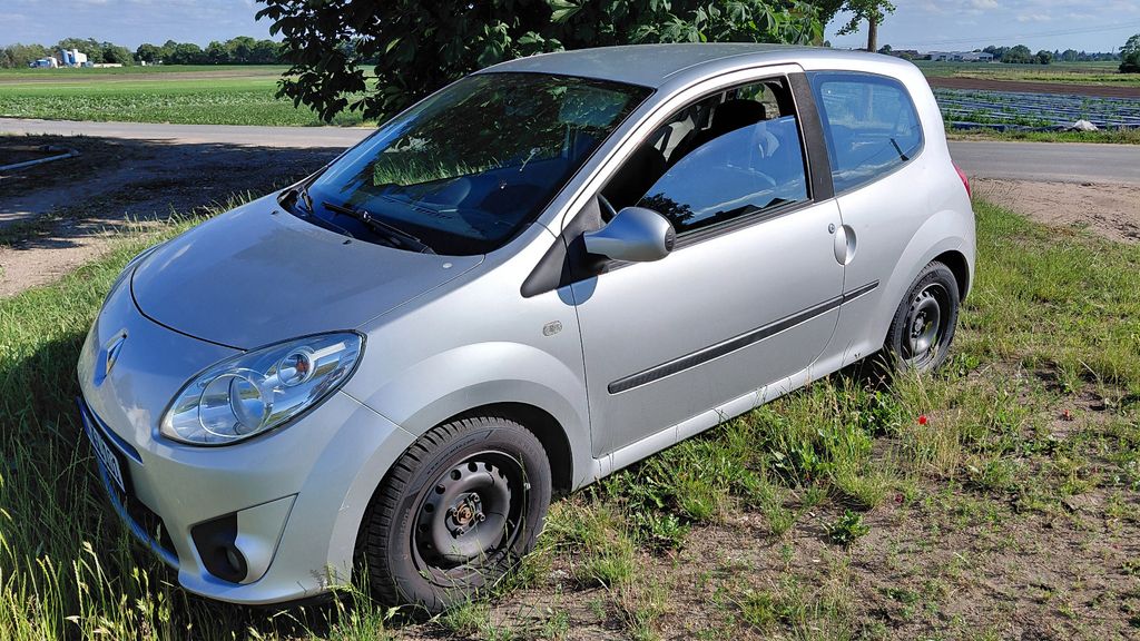 Renault Twingo 205.000 km 2.200 &euro; Nürnberg 90427