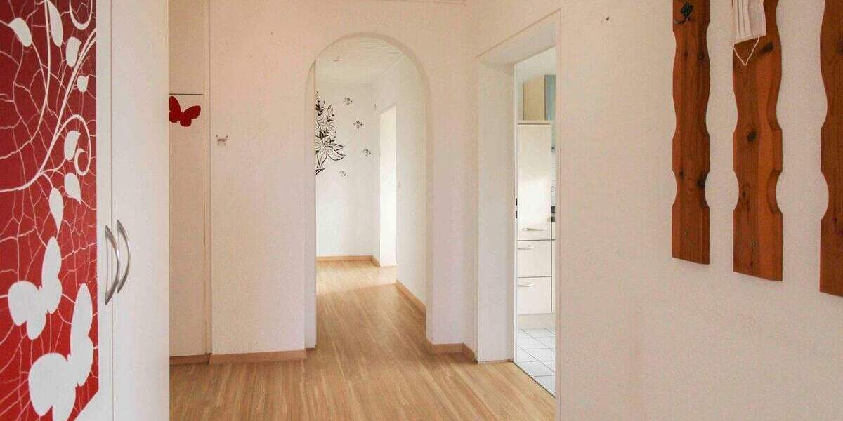 Stadtpanorama im Penthouse: Exklusive Aussicht, eigene Garage und lichtdurchflutete Räume 3 zimmer