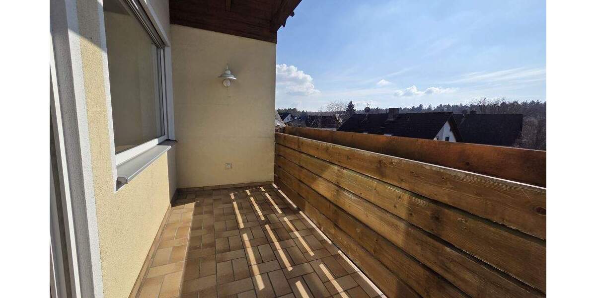 Etagenwohnung Roth Bernlohe - 4 Zimmer, 104 m&sup2;, 292.000&euro; | Angebot:25745295