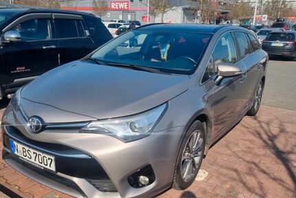 Toyota Avensis 240.000 km 8.300 € Nürnberg 90441