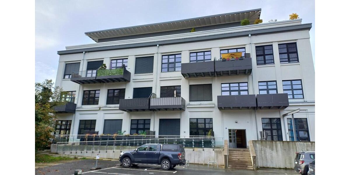 3 Z. Whg. mit Einbauküche Südbalkon u. TG-Stellplatz in Forchheim 3 zimmer