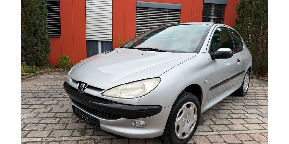 Peugeot 206 49.000 km 2.500 &euro; Feucht 90537