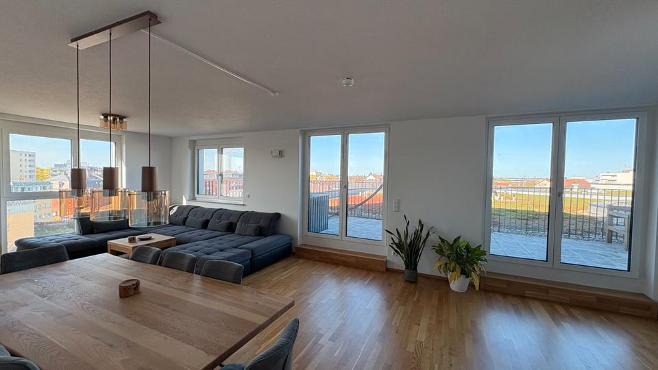 Etagenwohnung Fürth Bislohe - 4 Zimmer, 129 m&sup2;, 2.130&euro; | Angebot:26413587