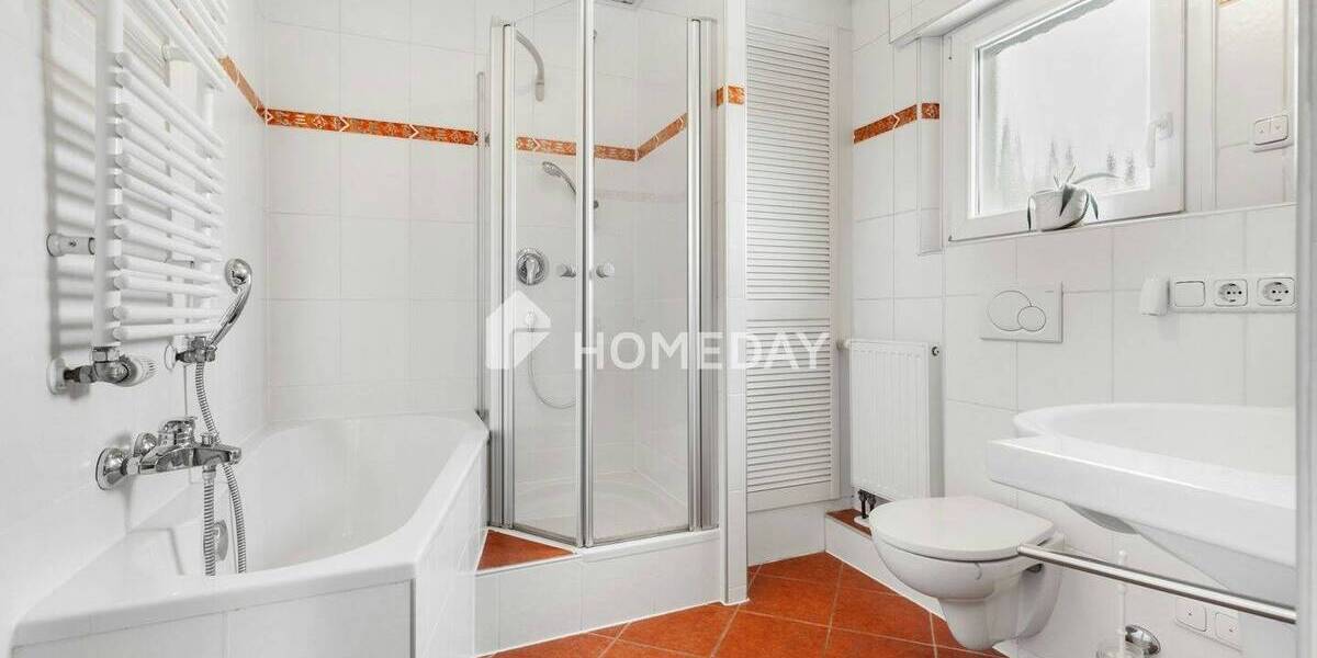 Ruhig gelegenes Reihenendhaus mit 3 Zimmern, Garage und viel Potenzial 3 zimmer