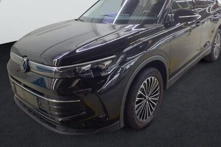 VW Tiguan 24.400 km 36.740 € Schwabach 91126