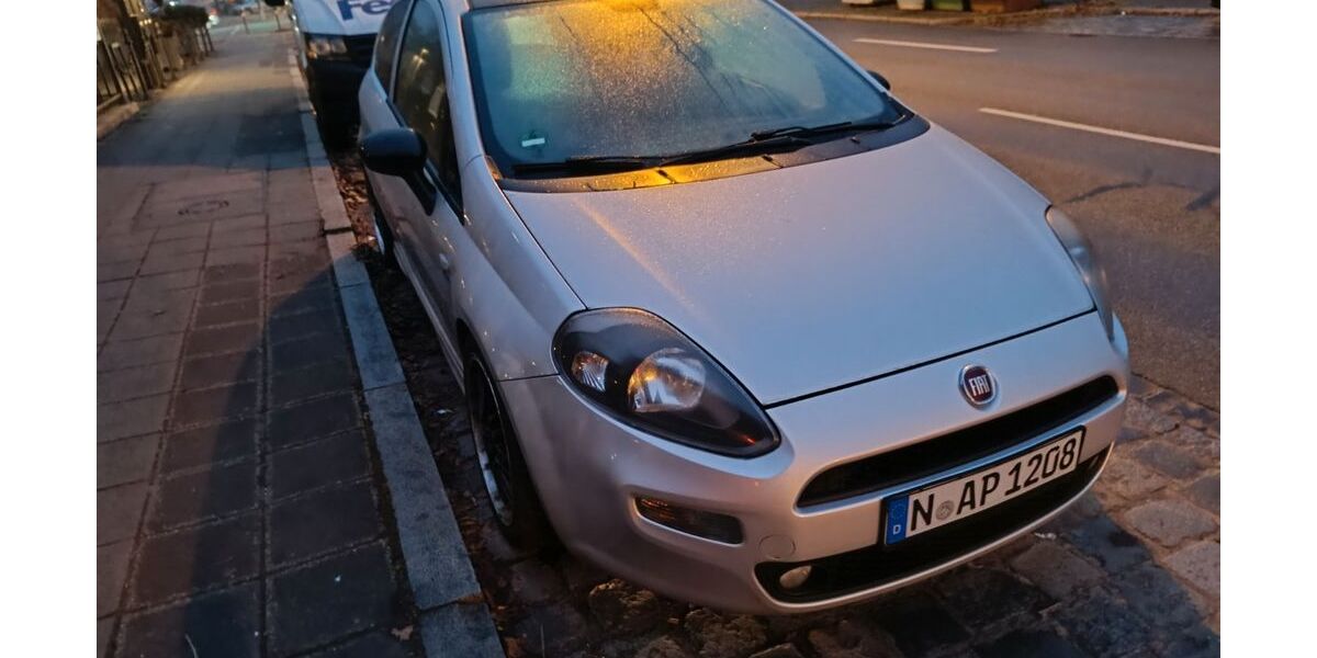 Fiat Punto 81.000 km 3.999 &euro; Nürnberg 90451