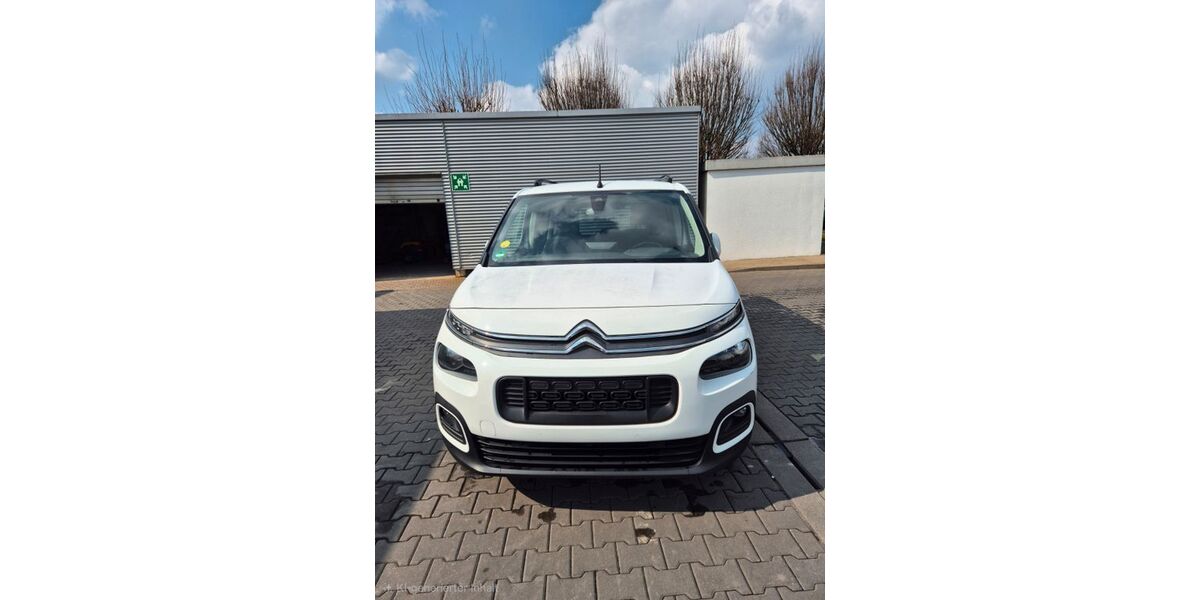 Citroen Berlingo 140.000 km 13.500 &euro; Feucht 90537