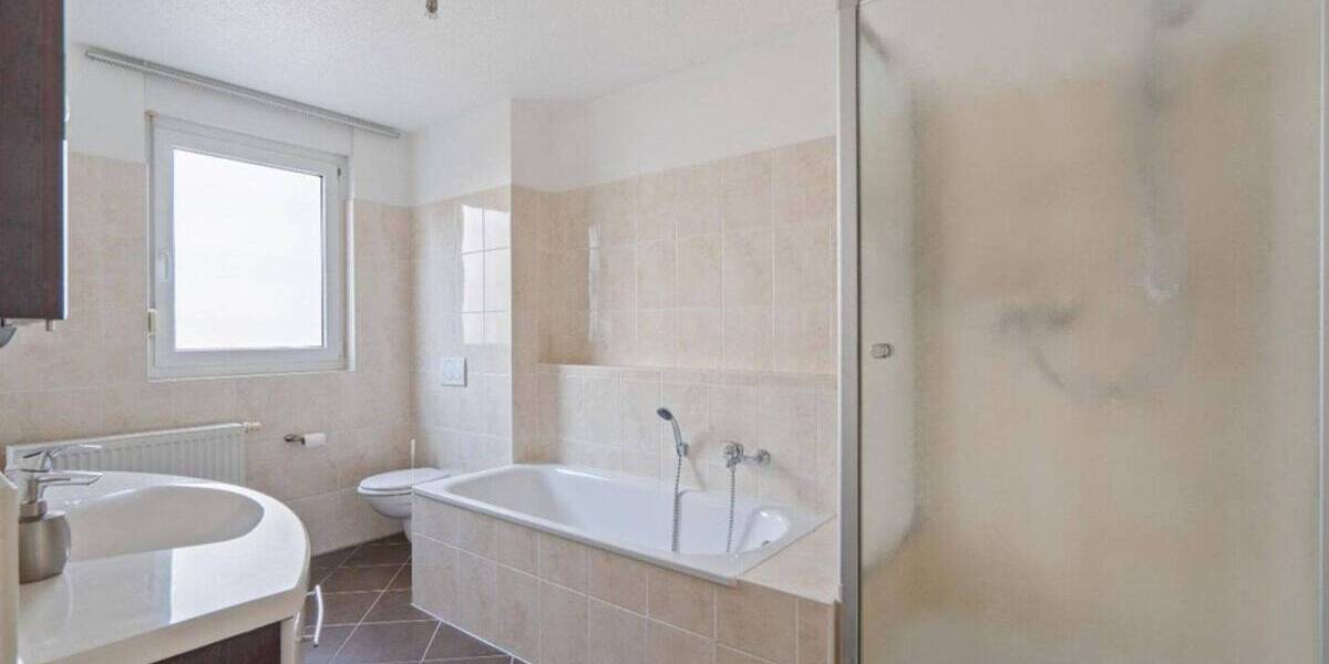 Reihenmittelhaus Nürnberg Großreuth b Schweinau - 5 Zimmer, 138 m&sup2;, 739.000&euro; | Angebot:26253565