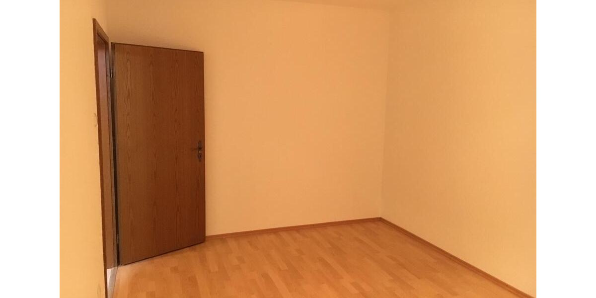 Etagenwohnung Offenhausen - 1 Zimmer, 35 m&sup2;, 500&euro; | Angebot:26448782
