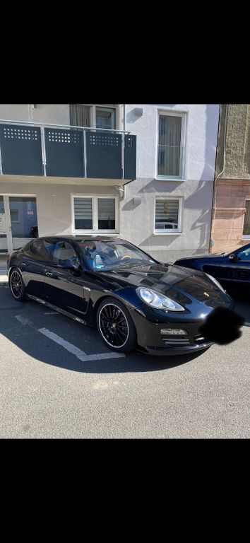 Porsche Panamera 213.000 km 16.500 € Nürnberg 90478