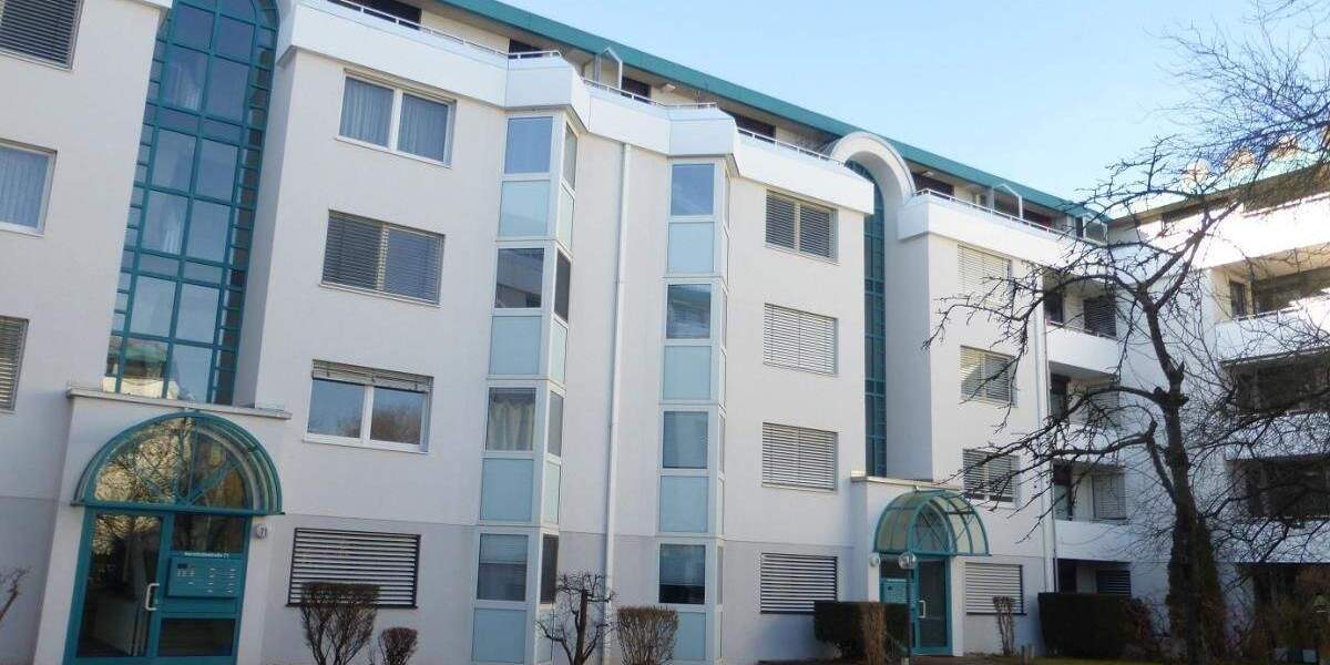 ENTSPANNUNG PUR! Moderne, helle 3 ZW (3. OG, Lift) mit Wintergarten, EBKü., TG-Stellplatz in ruhiger, grüner Lage direkt am Volkspark Marienberg. 3 zimmer