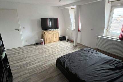 Wohnung Zirndorf - 4 Zimmer, 100 m&sup2;, 270.000&euro; | Angebot:25760378