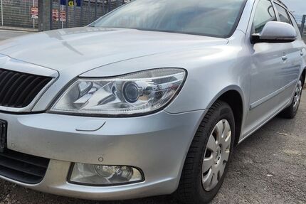 Skoda Octavia 215.793 km 2.950 € Nürnberg 90431