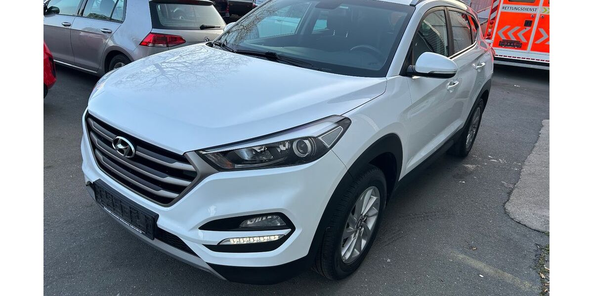 Hyundai TUCSON 144.000 km 11.390 &euro; Nürnberg 90439