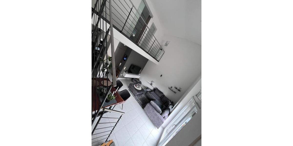 Helle 3-Zimmer-Maisonettewohnung mit Balkon – ca. 80 m² 3 zimmer