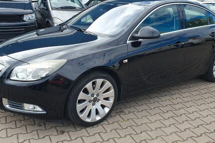 Opel Insignia 147.000 km 5.950 &euro; Nürnberg 90431