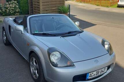 Toyota MR 2