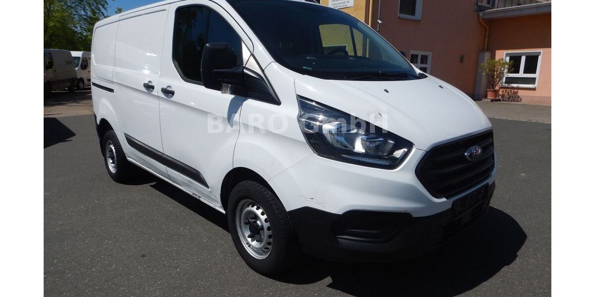 Ford Transit Custom 104.249 km 8.900 &euro; Nürnberg 90449