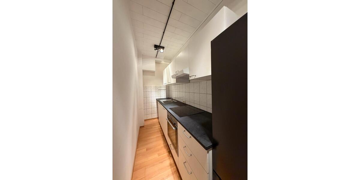 Etagenwohnung Nürnberg Sankt Leonhard - 1 Zimmer, 60 m&sup2;, 410&euro; | Angebot:25776312