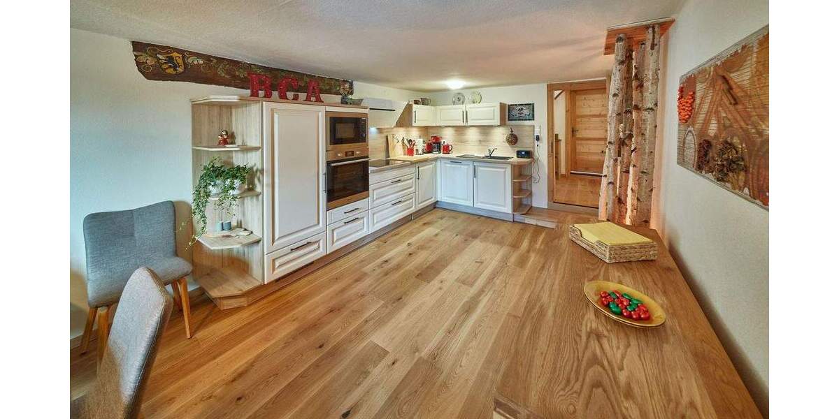 Wohn- und Geschäftshaus im Zentrum mit Investment-Faktor 13,75! Provisionsfrei! 1 zimmer