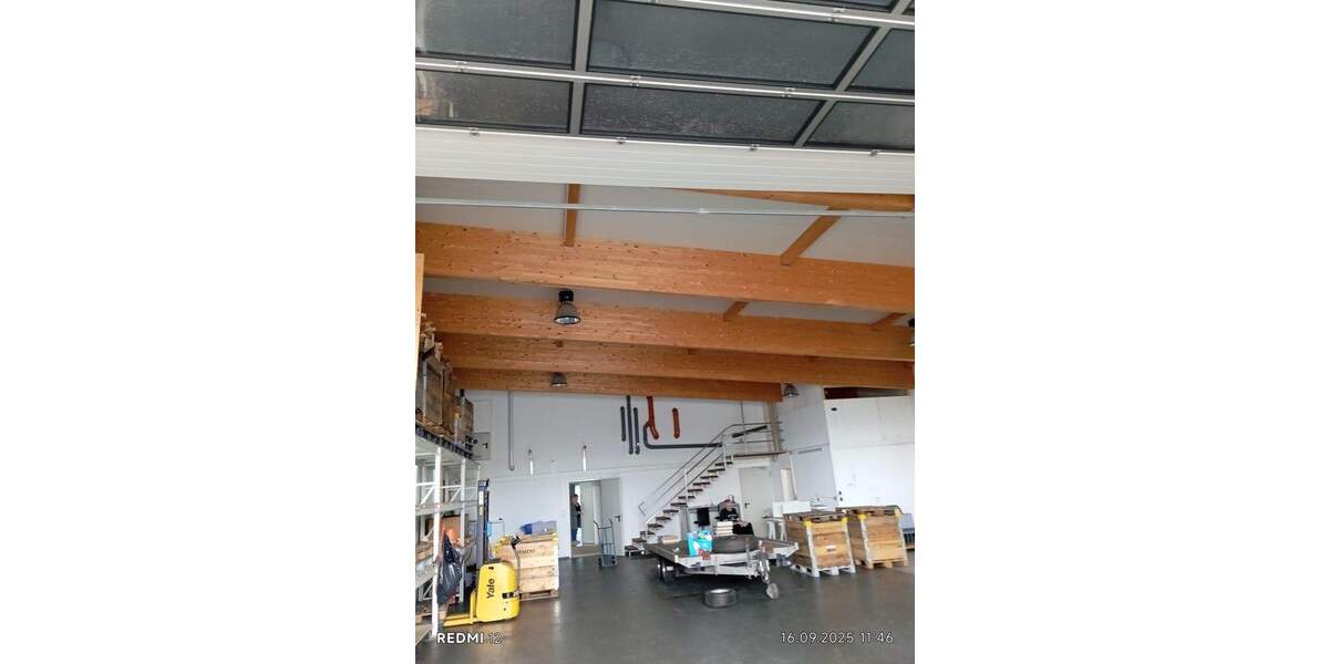 Ihr neues Investment in Büchenbach Moderne Werkhalle mit großzügiger Wohnung zimmer