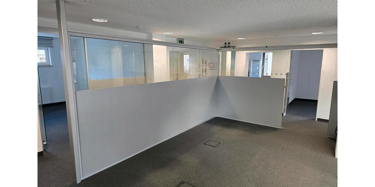 Büro, Laden, Praxis, Gewerbe zimmer