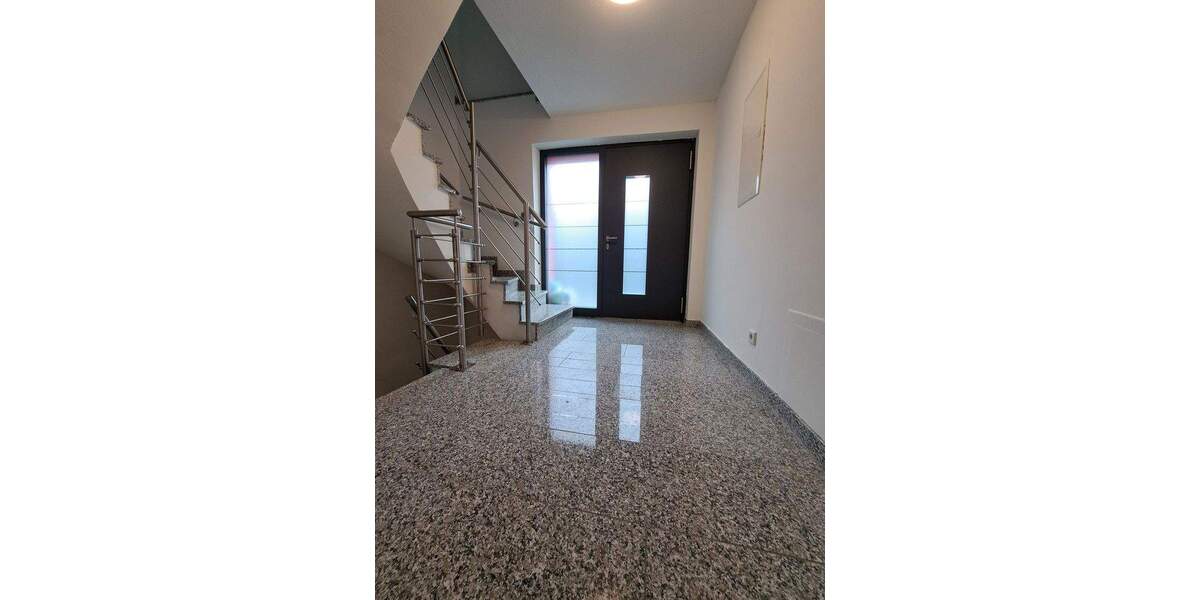 Etagenwohnung Burgthann Ezelsdorf - 7 Zimmer, 210 m&sup2;, 649.000&euro; | Angebot:25721079