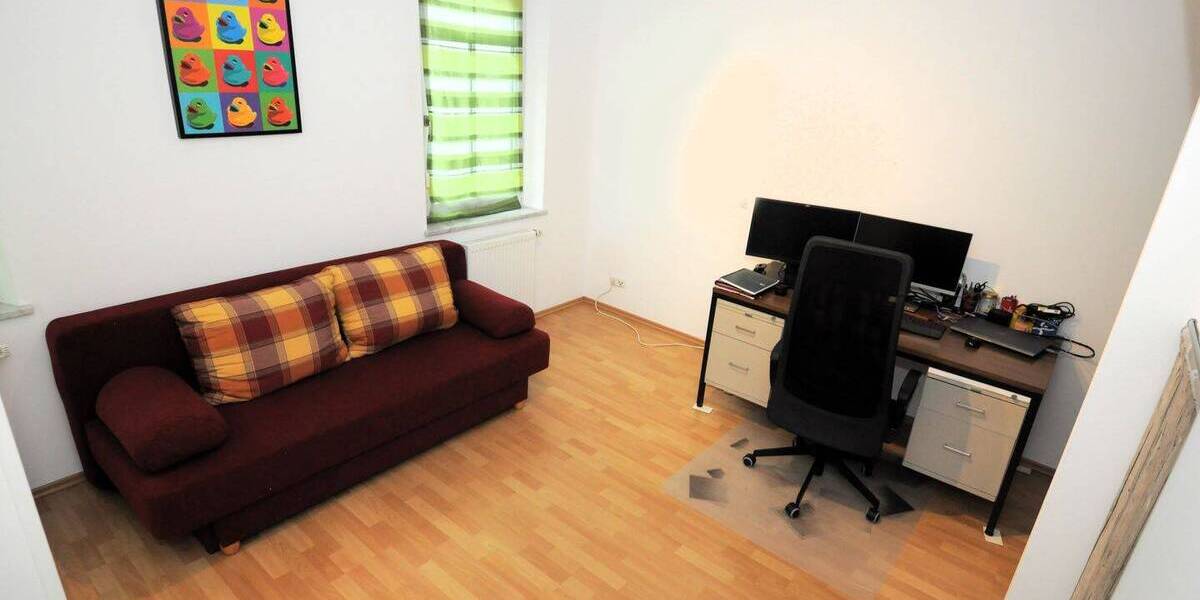 Etagenwohnung Fürth Innenstadt - 3 Zimmer, 96 m&sup2;, 370.000&euro; | Angebot:26740043