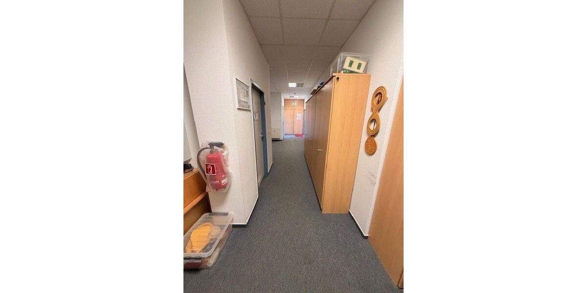 Gewerbeobjekt Fürth Südstadt - 5 Zimmer, 362 m&sup2;, 3.620&euro; | Angebot:25674927