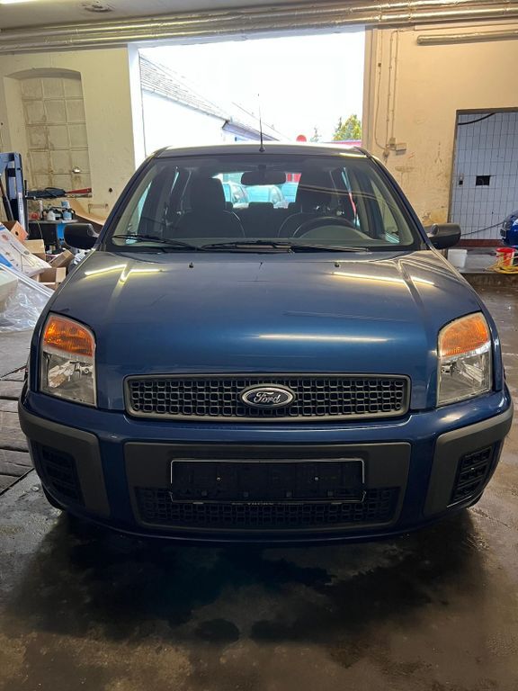 Ford Fusion 200.000 km 1.999 € Forchheim 91301