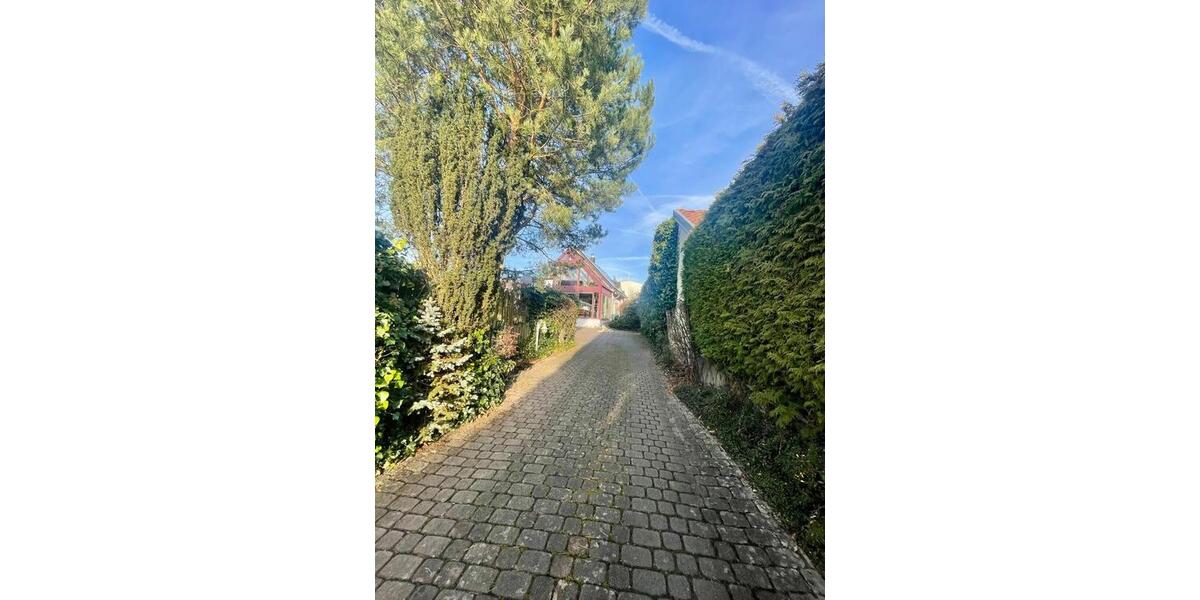 Einfamilienhaus Eckental - 6 Zimmer, 250 m&sup2;, 949.000&euro; | Angebot:24908846