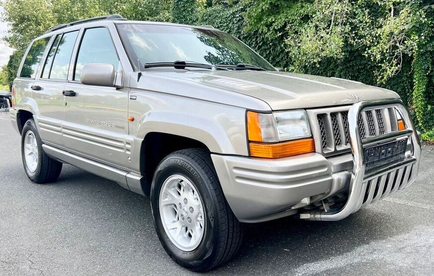 Grand Cherokee