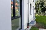 Wohnen plus Mehrwert in ruhiger Lage! Wohnen auf zwei Etagen mit Garten und gelebter Vielseitigkeit im UG! Bezug in Kürze!